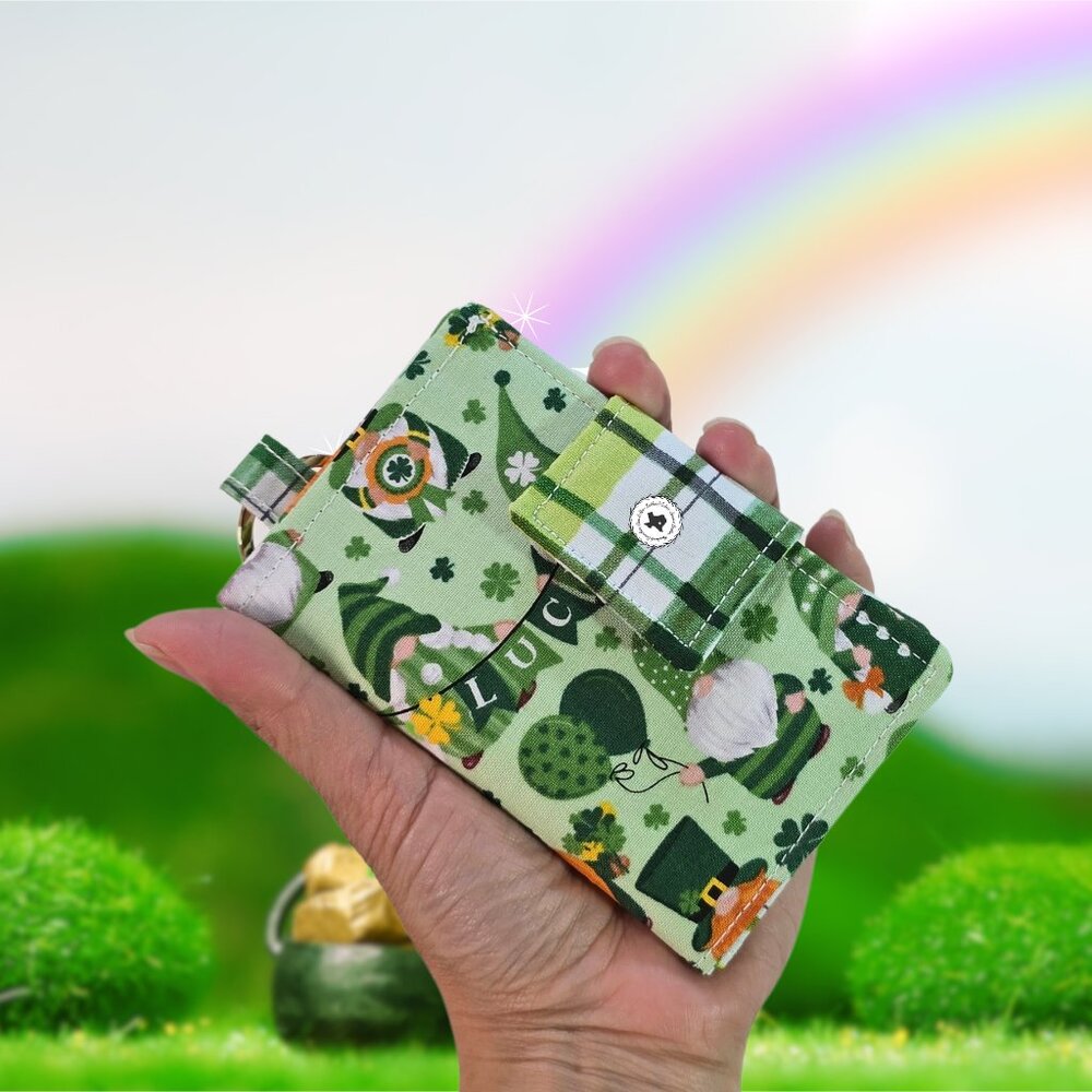Handmade Shamrock Irish Luck St Patrick Fabric Card Wallet with Keyring
